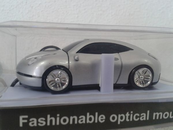 Mouse Óptico USB - Carro